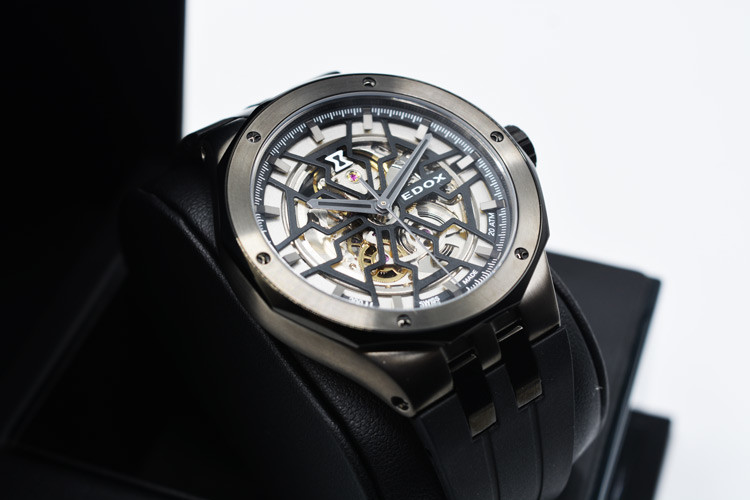 Edox Delfin Mecano opinioni