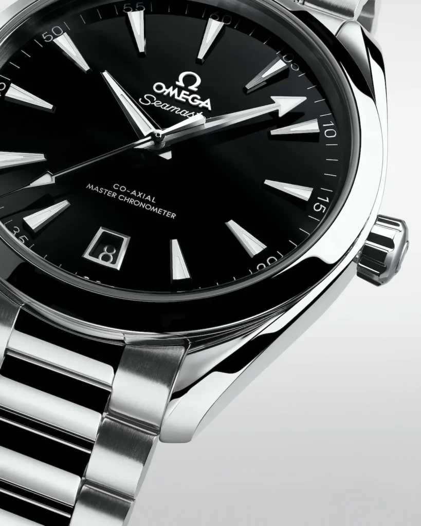 Omega Seamaster Aqua Terra con quadrante nero