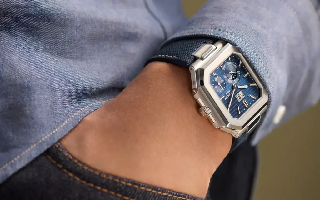 Patek Philippe Cubitus